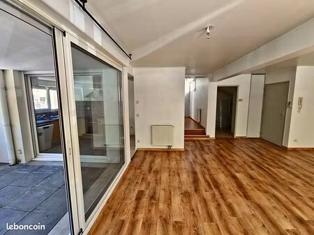 appartement 4 pièces 70 m²