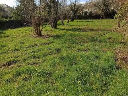 terrain constructible 2200 m² hors lotissement – vaivre et montoille  proche vesoul