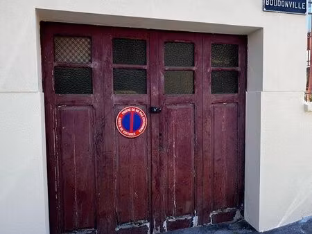 garage 18m2 rue de boudonville