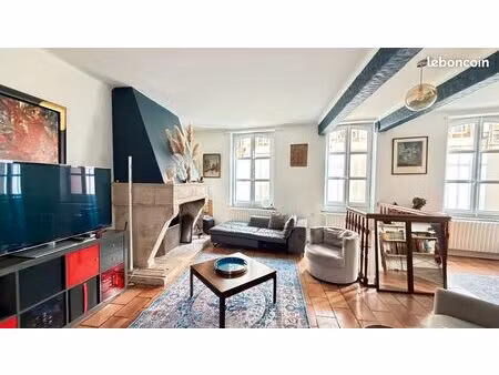 rare à metz centre – appartement esprit maison de 151 m² avec jardin  garage et dépendance