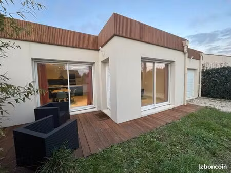 maison d'architecte 120 m2 à louer saint sebastien sur loire