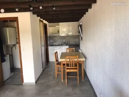 les hopitaux-neufs loue t2 meuble de 46 m2