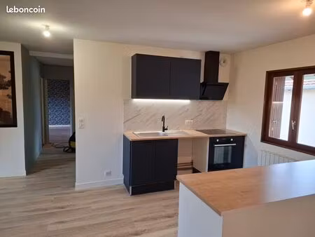 t3 73 m² refait a neuf cuisine equipee