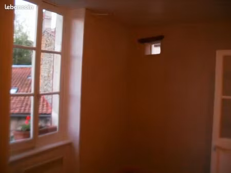 petite maison à louer t3