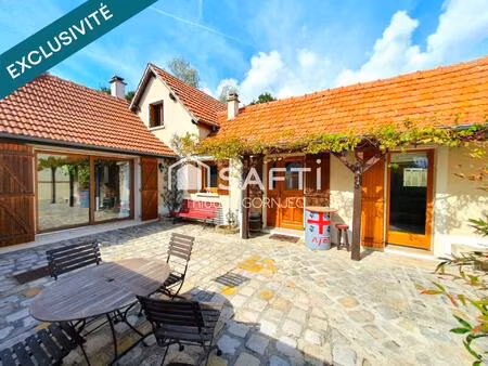 maison rénovée de 175 m² à bourron-marlotte : charme  lumière et plafond cathédrale  au cœ