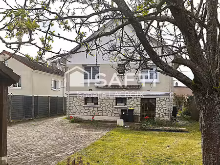 maison 122 m² avec jardin  garage et pompe à chaleur située à vimpelles