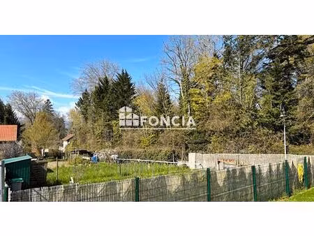 parcelle de terrain constructible à deux pas du coeur de nernier et du lac