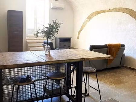 cadenet - magnifique duplex meublé de 74 m² terrasse 2