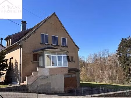 maison individuelle t6 sur un grand terrain avec vue dégagée.