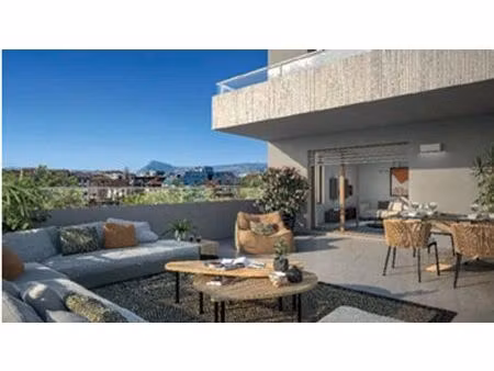 appartement de prestige de 111 m2 en vente annecy  france
