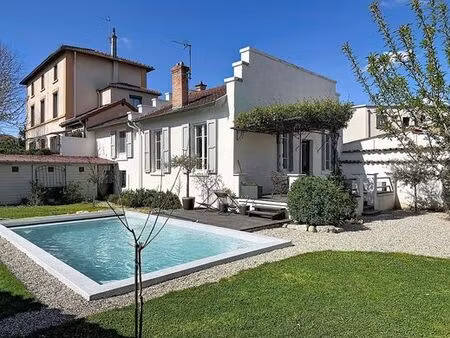 prestigieuse maison en vente caluire-et-cuire  france