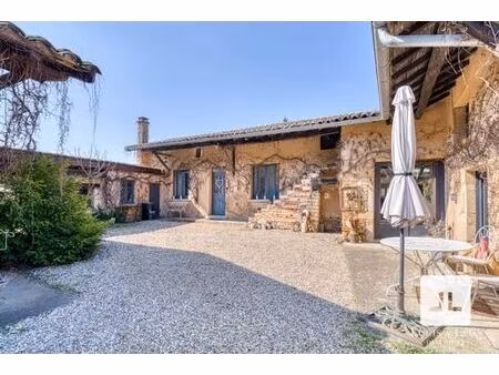 maison de luxe en vente à chaleins  auvergne-rhône-alpes
