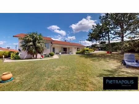 maison de 4 chambres de luxe en vente à chassagny  france