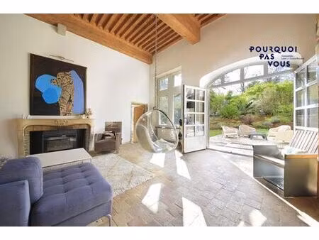 prestigieux château en vente saint-genis-laval  france