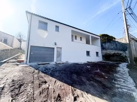 maison de luxe en vente à châteaugay  auvergne-rhône-alpes