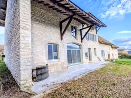 maison de luxe de 9 pièces en vente à courtenay  auvergne-rhône-alpes