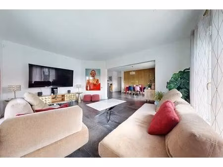 maison de luxe en vente à écully  auvergne-rhône-alpes