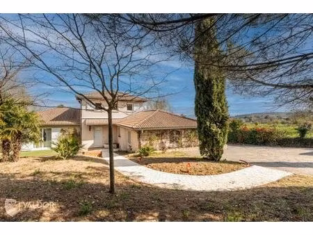 maison de luxe de 145 m2 en vente lentilly  auvergne-rhône-alpes