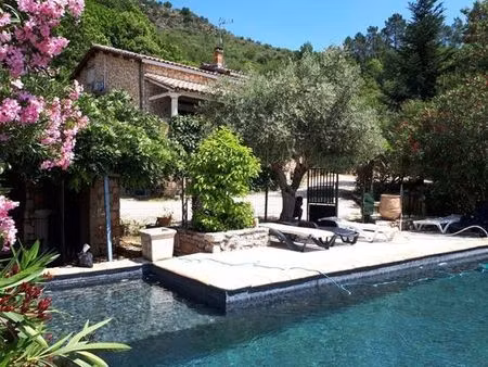 maison de prestige en vente les vans  auvergne-rhône-alpes