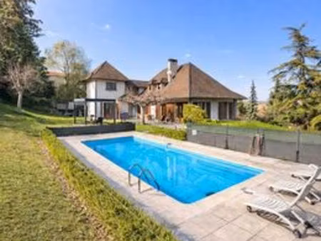 maison de prestige de 180 m2 en vente ménétrol  auvergne-rhône-alpes