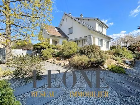 maison de prestige de 240 m2 en vente oullins  auvergne-rhône-alpes