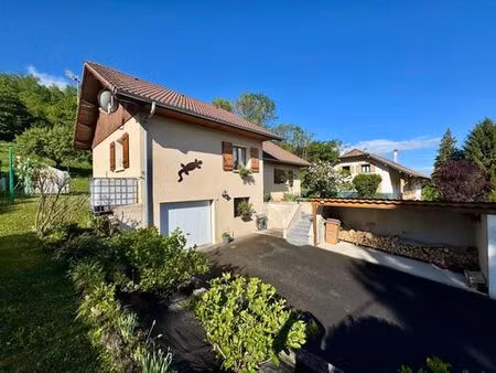 maison de luxe de 93 m2 en vente saint-jean-de-tholome  auvergne-rhône-alpes