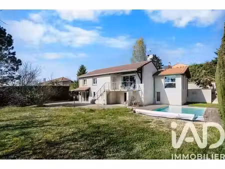 villa de 6 pièces de luxe en vente cailloux-sur-fontaines  auvergne-rhône-alpes