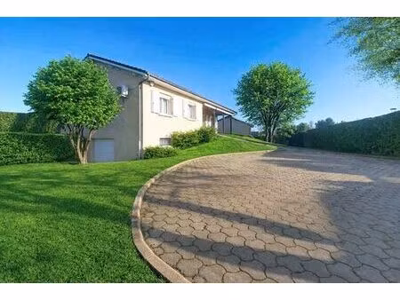 maison de luxe en vente à communay  auvergne-rhône-alpes