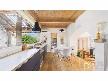 maison de 4 pièces de luxe en vente à lully  france