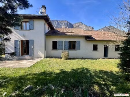 maison de prestige de 120 m2 en vente lumbin  auvergne-rhône-alpes