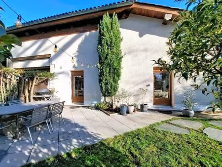 maison de 4 pièces de luxe en vente à vourles  auvergne-rhône-alpes