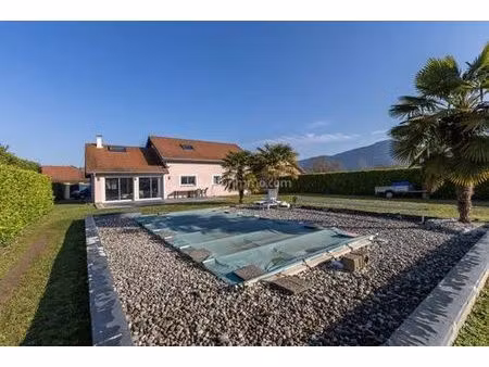 maison de luxe de 5 pièces en vente à yenne  auvergne-rhône-alpes