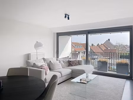 appartement te huur in moerkerke met 3 slaapkamers