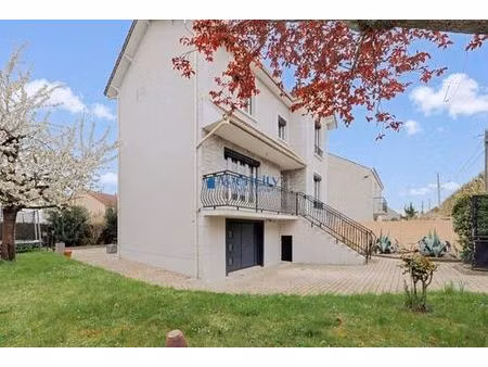 maison de luxe en vente à gournay-sur-marne  île-de-france