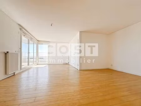 appartement de 5 pièces de luxe en vente à gennevilliers  île-de-france