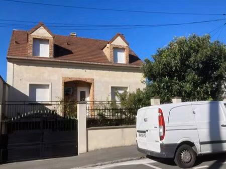 maison de luxe de 6 pièces en vente à champigny-sur-marne  île-de-france