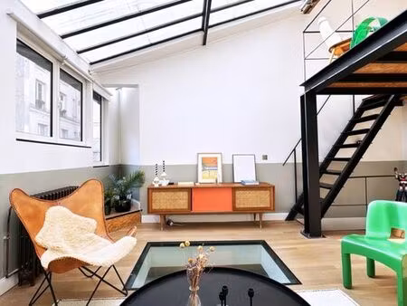 maison de prestige de 55 m2 en vente montmartre  abbesses  grandes-carrières  paris  île-d