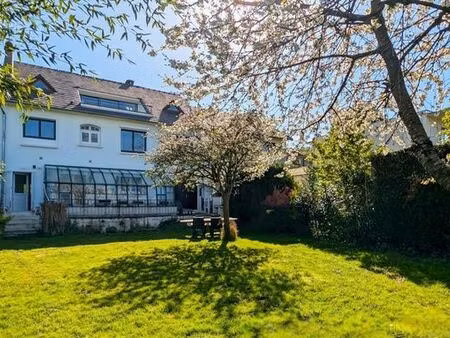 maison de 8 pièces de luxe en vente à saint-rémy-lès-chevreuse  france