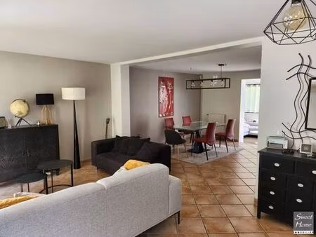 maison de luxe 5 chambres en vente à saint-rémy-lès-chevreuse  île-de-france