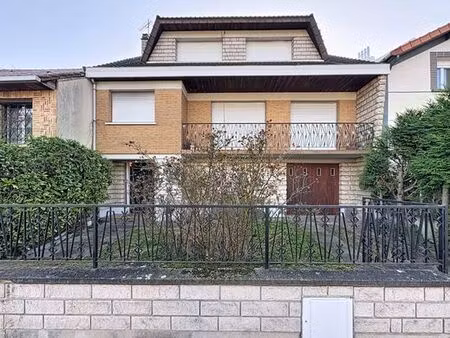 maison de luxe 6 chambres en vente à chevilly-larue  île-de-france