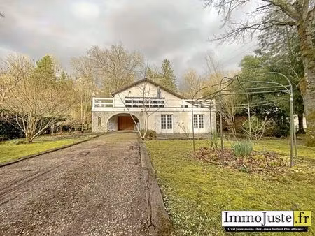 maison de luxe de 7 pièces en vente à lévis-saint-nom  île-de-france