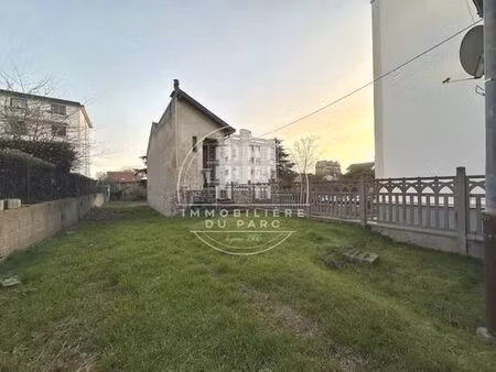 terrain de 598 m2 - colombes  île-de-france
