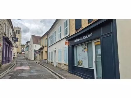 prestigieux immeuble de rapport en vente à maule  île-de-france