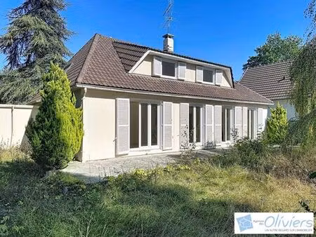 maison de luxe 4 chambres en vente à saint-rémy-lès-chevreuse  île-de-france