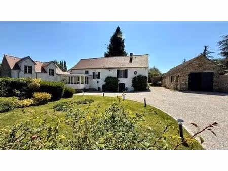 maison de luxe de 10 pièces en vente à le heaulme  île-de-france