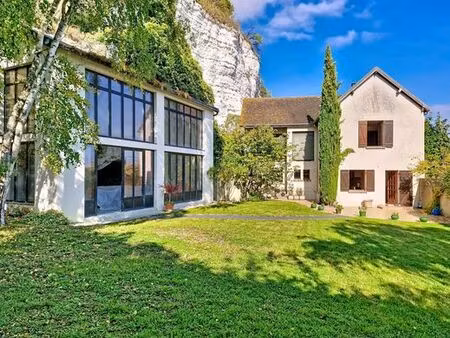 maison de 7 pièces de luxe en vente à la roche-guyon  île-de-france