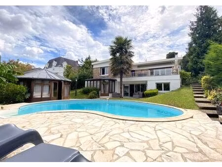 prestigieuse maison en vente chennevières-sur-marne  île-de-france