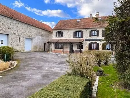 prestigieuse maison en vente rebais  france