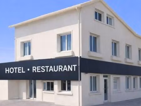 prestigieux immeuble de rapport en vente à la frette-sur-seine  france