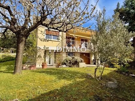 maison de 5 pièces de luxe en vente à chennevières-sur-marne  île-de-france